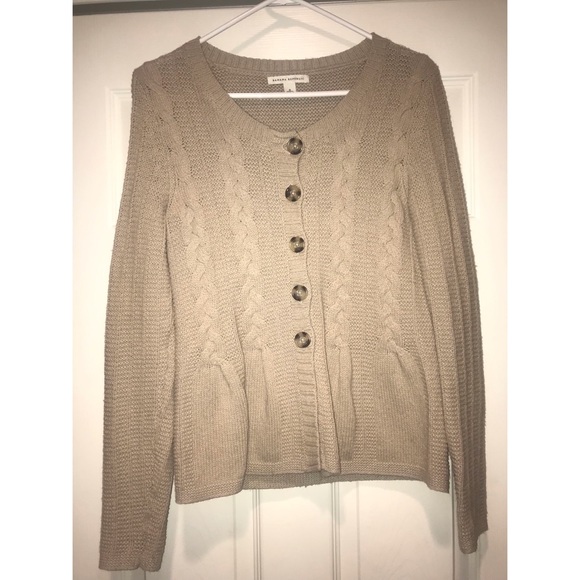 Sweater - Picture 2 of 3